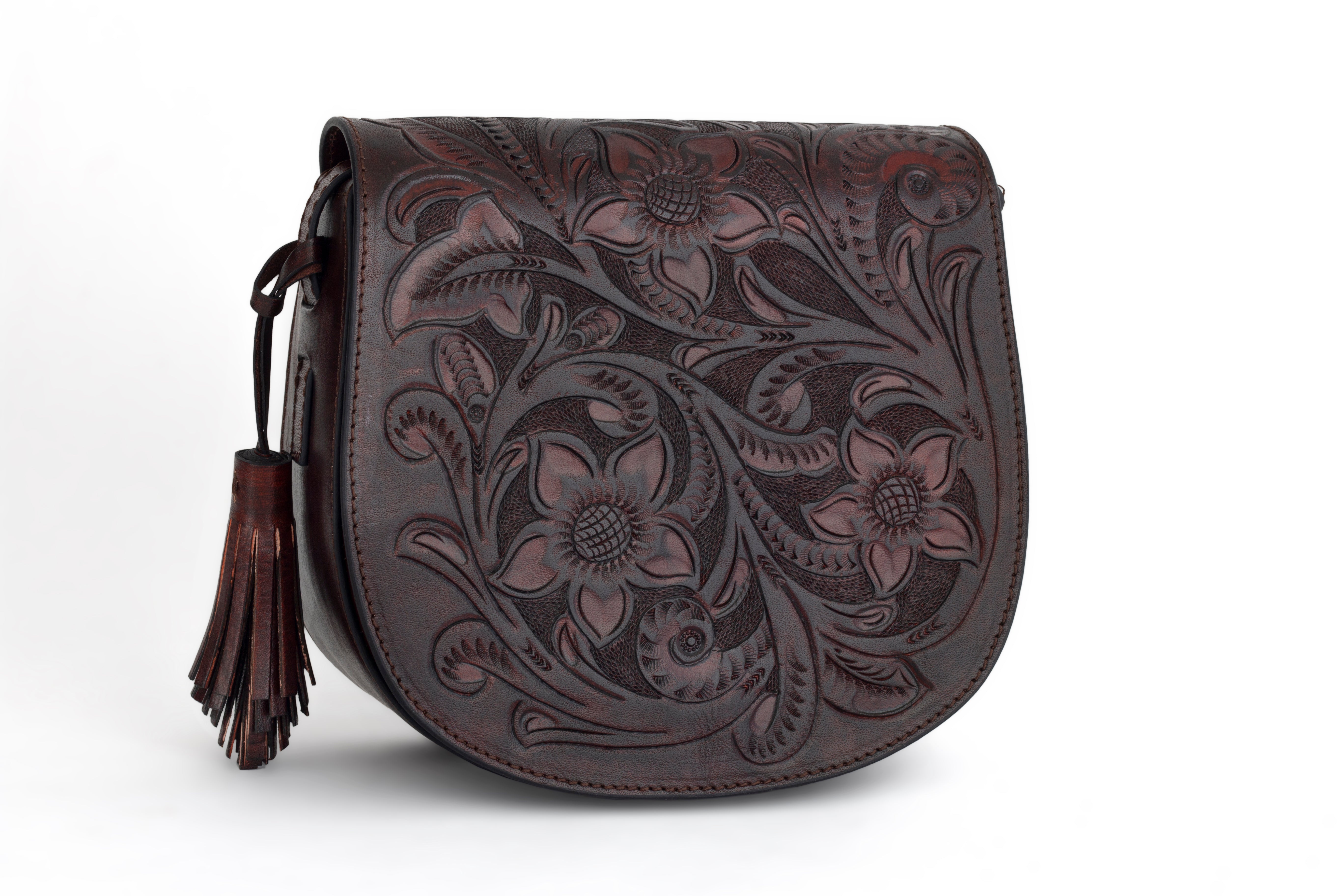 Round Wallet Carving Motif Leather